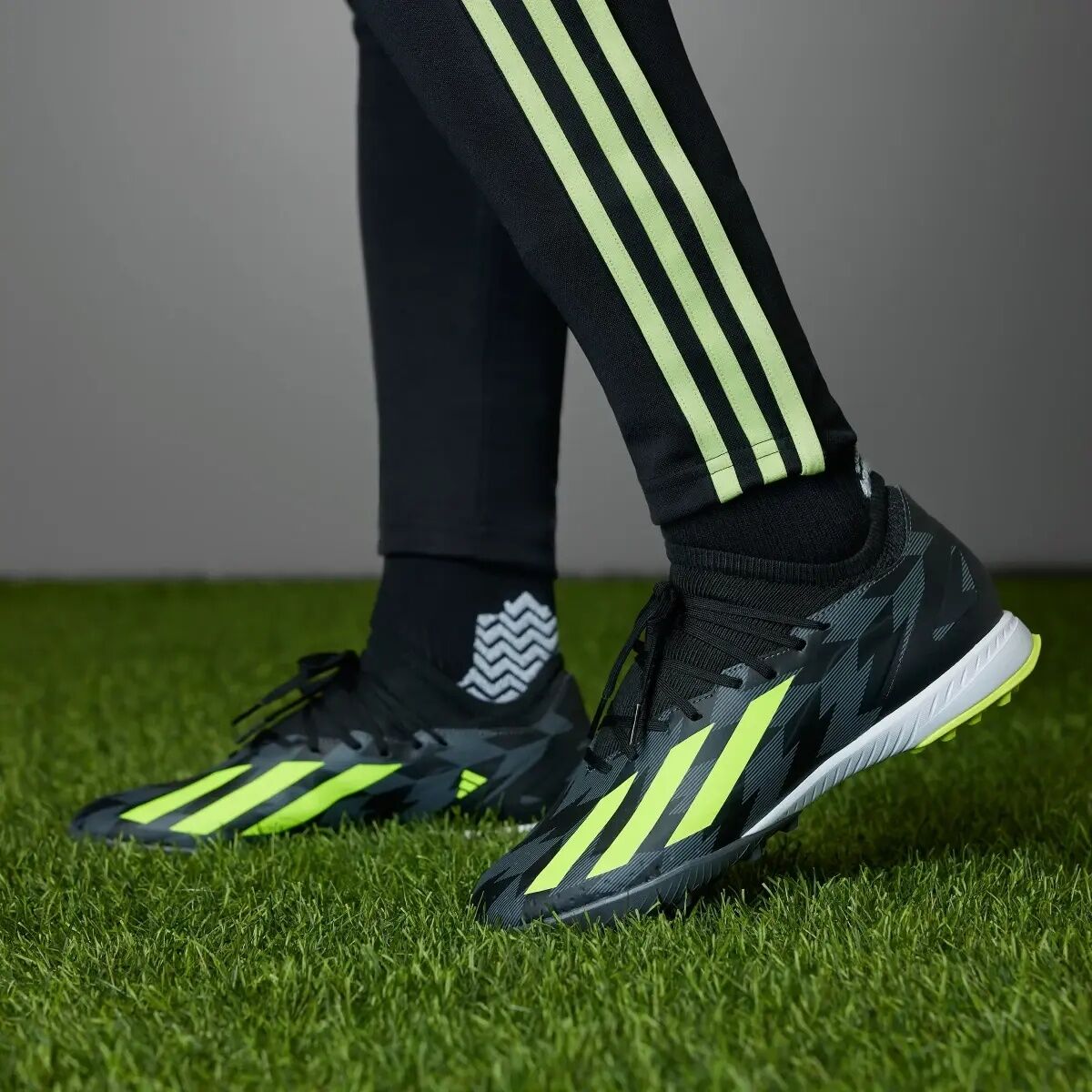 Adidas X Crazyfast Injection.3 Erkek Krampon Ig0767 Siyah 38