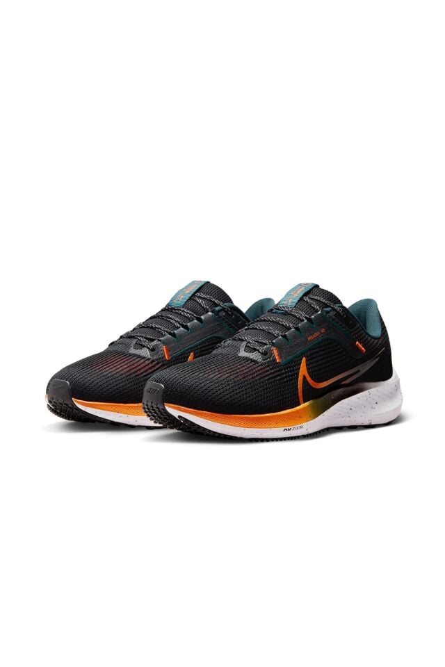 Nike Air Zoom Pegasus 40 Erkek Siyah Koşu Ayakkabısı FQ8723-010