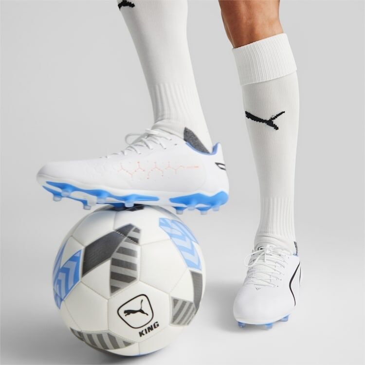 Puma KING Pro FG/AG Erkek Krampon(107099-01) Beyaz 42.5