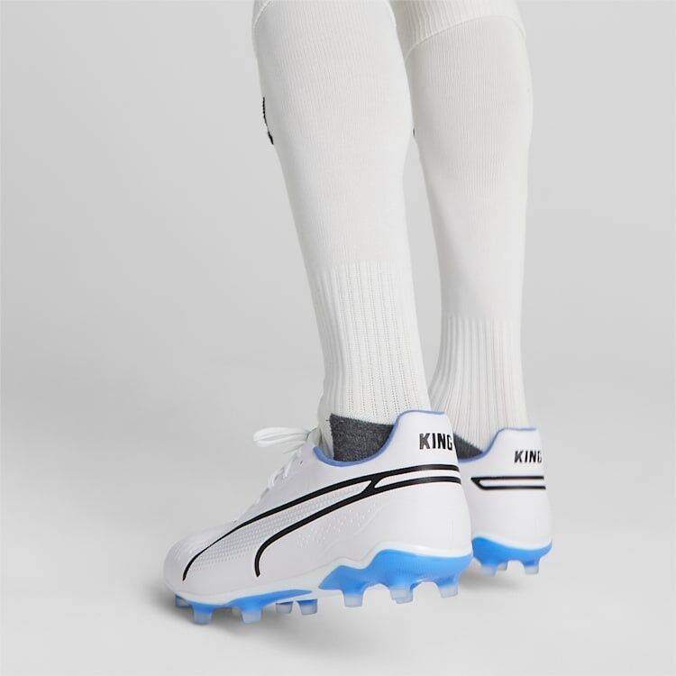 Puma KING Pro FG/AG Erkek Krampon(107099-01) Beyaz 42,5