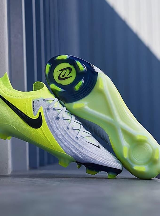 Nike Phantom Gx Iı Elite Fg Erkek Çim Zemin Kramponu Fj2559-003 Beyaz 44